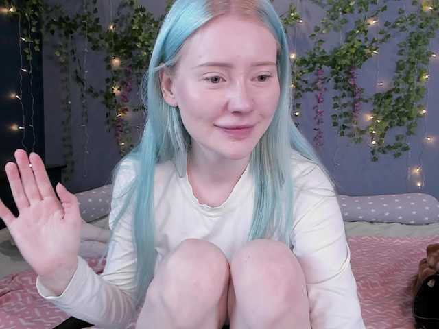 LillieBerry live cam on BongaCams