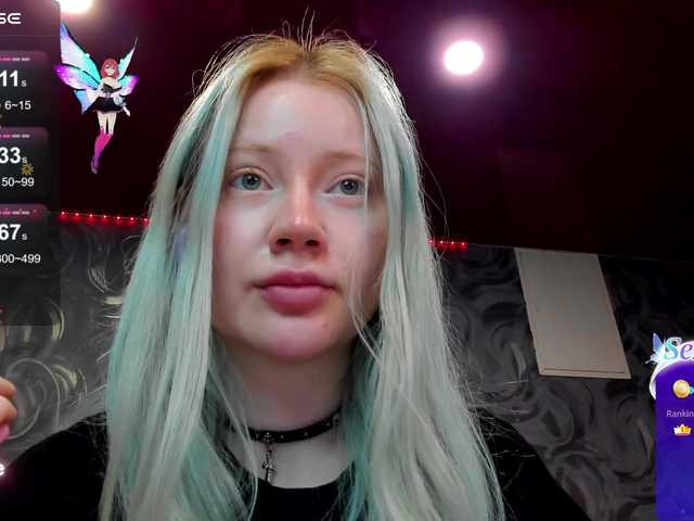 LillieBerry live cam on BongaCams