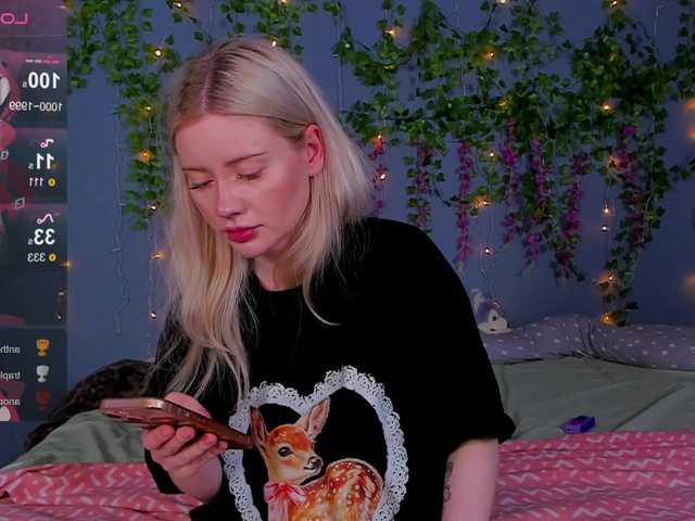 LillieBerry live cam on BongaCams