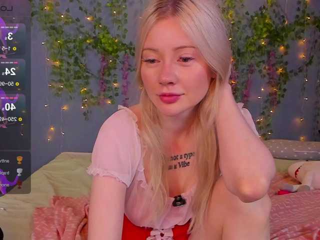 LillieBerry live cam on BongaCams