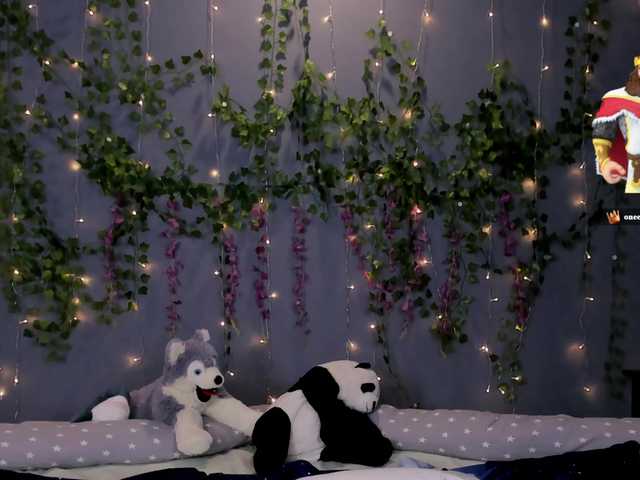 LillieBerry live cam on BongaCams