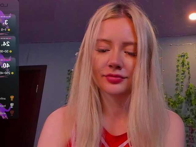 LillieBerry live cam on BongaCams