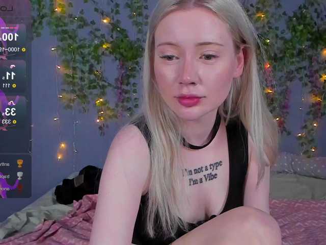 LillieBerry live on BongaCams