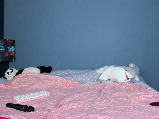 LillieBerry live cam on BongaCams