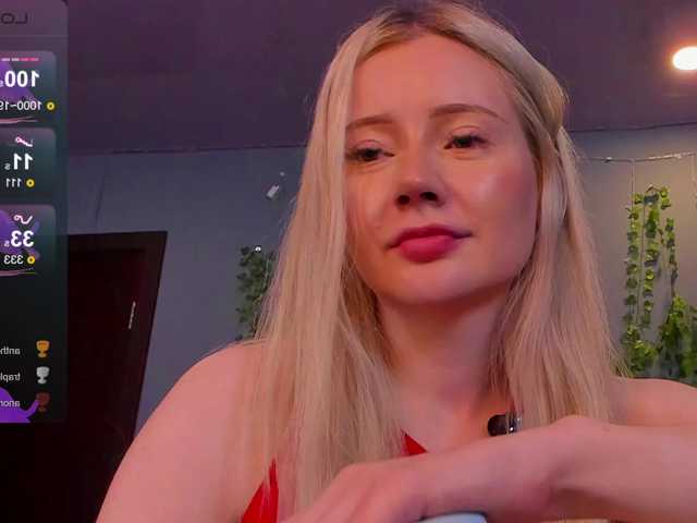 LillieBerry live cam on BongaCams