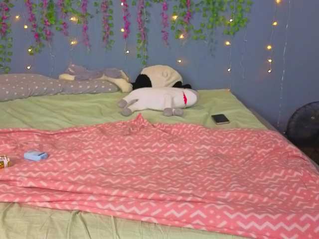 LillieBerry live cam on BongaCams