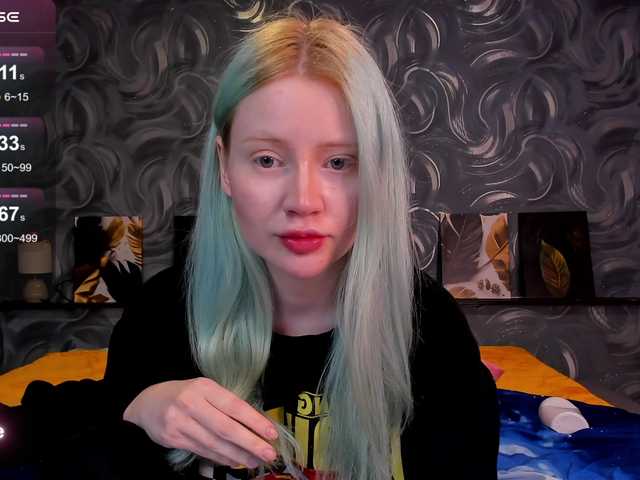 LillieBerry live cam preview