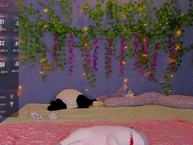 LillieBerry live cam on BongaCams