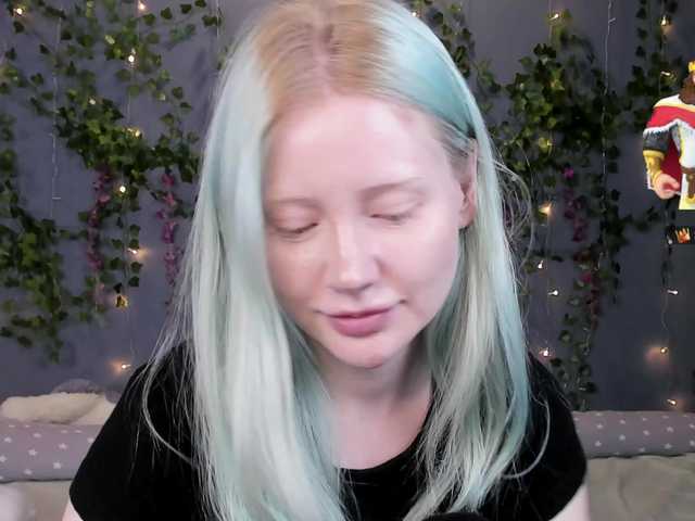 LillieBerry live cam on BongaCams