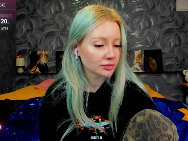 LillieBerry live cam on BongaCams