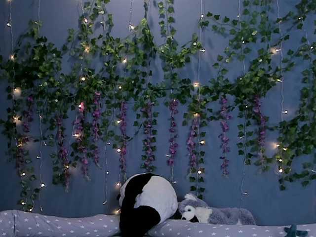LillieBerry live cam on BongaCams