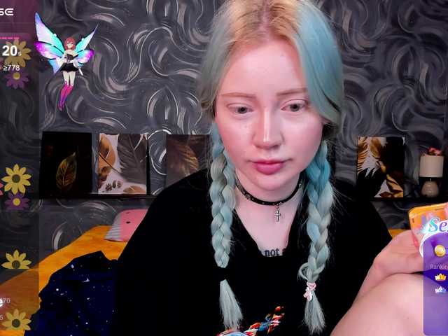 LillieBerry live cam on BongaCams