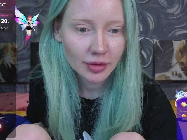 LillieBerry live cam on BongaCams