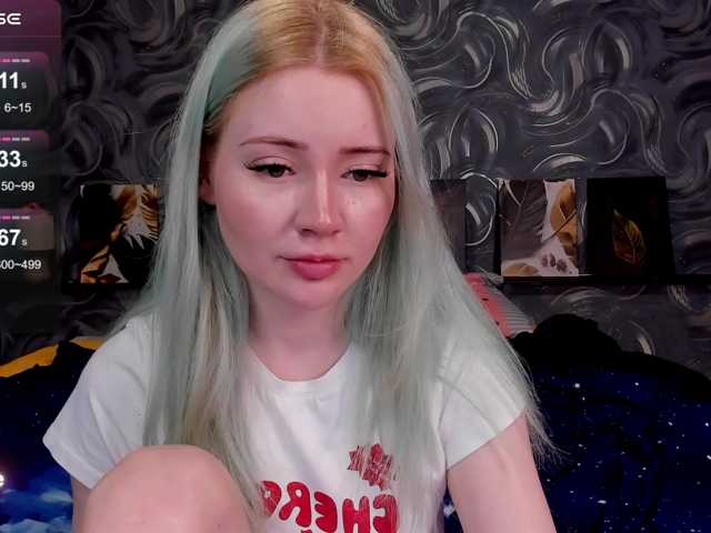 LillieBerry live cam on BongaCams