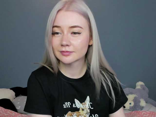 LillieBerry live cam on BongaCams