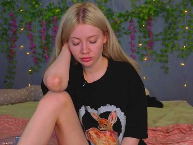 LillieBerry live webcam show