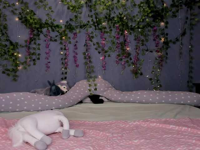 LillieBerry live cam on BongaCams