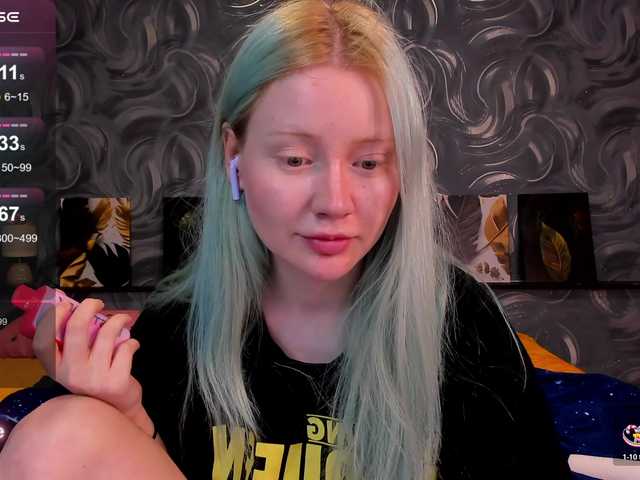LillieBerry live cam on BongaCams