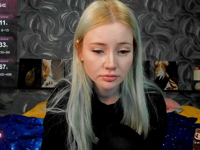 LillieBerry live cam on BongaCams