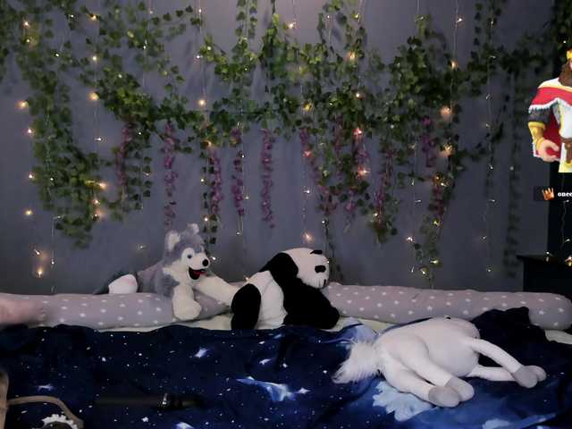 LillieBerry live cam on BongaCams