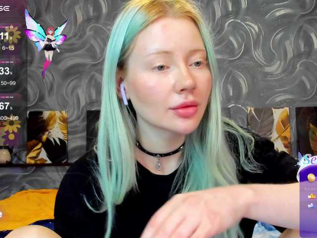 LillieBerry live cam on BongaCams