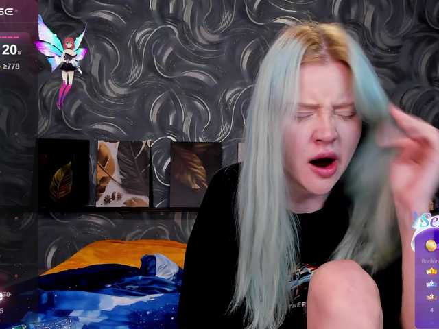 LillieBerry live cam on BongaCams