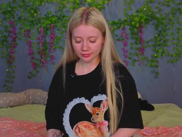 LillieBerry live cam on BongaCams
