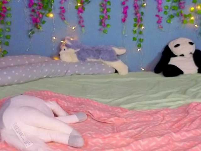 LillieBerry live cam on BongaCams