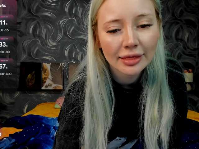 LillieBerry live cam on BongaCams
