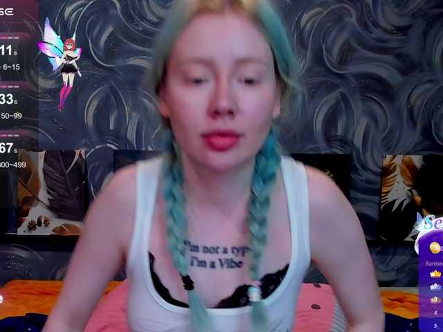 LillieBerry live cam preview