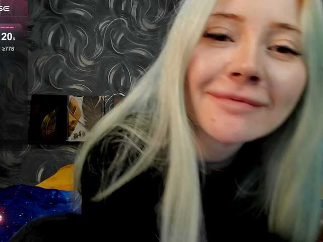 LillieBerry live cam on BongaCams