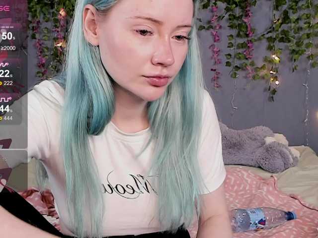 LillieBerry live cam on BongaCams