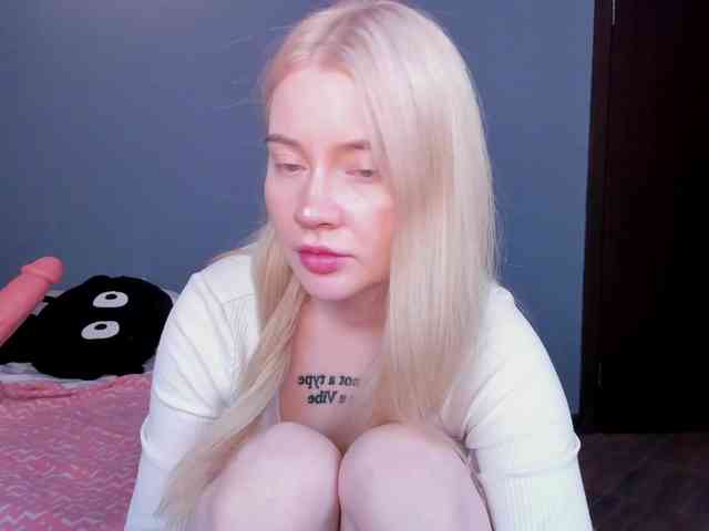 LillieBerry webcam