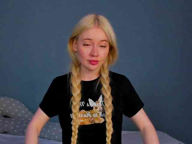 LillieBerry webcam