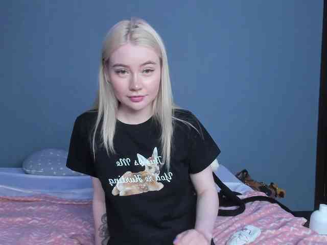 LillieBerry webcam