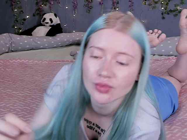 LillieBerry webcam