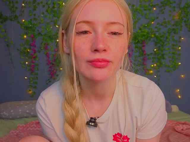 LillieBerry webcam