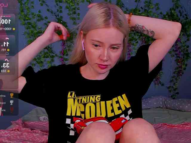 LillieBerry webcam