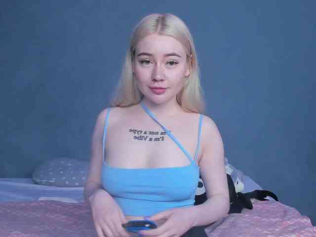 LillieBerry webcam