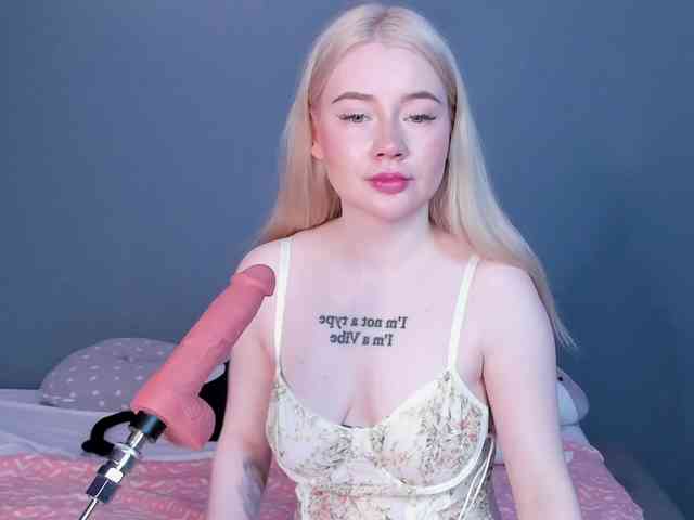 LillieBerry webcam
