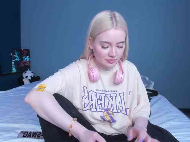 LillieBerry webcam
