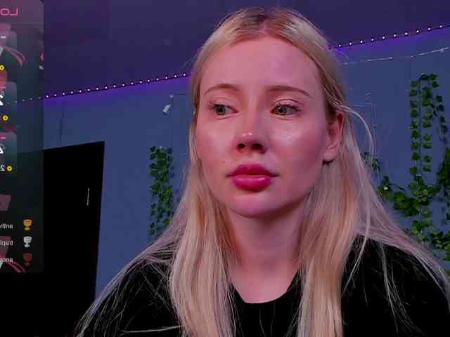 LillieBerry webcam