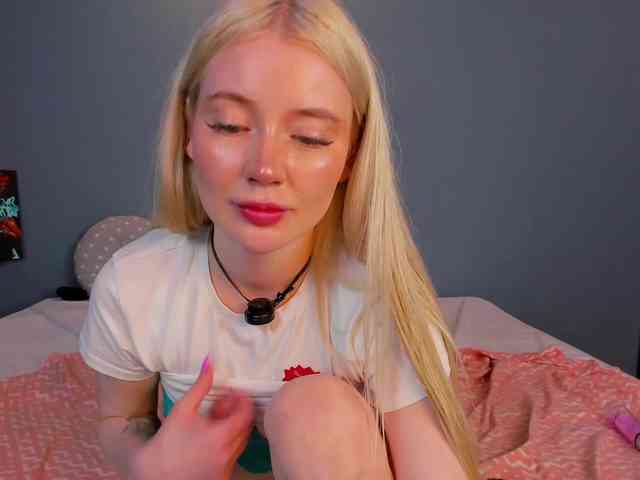 LillieBerry webcam