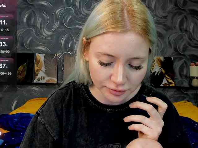 LillieBerry webcam