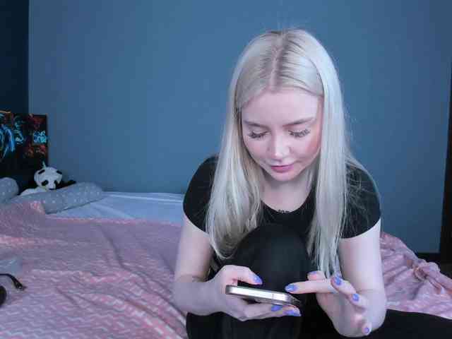 LillieBerry webcam