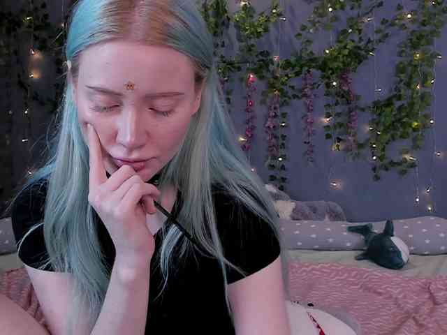 LillieBerry webcam