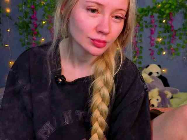 LillieBerry webcam