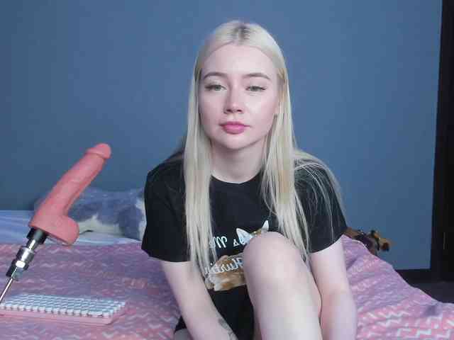 LillieBerry webcam