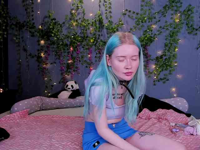 LillieBerry webcam