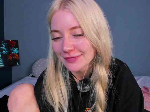 LillieBerry webcam